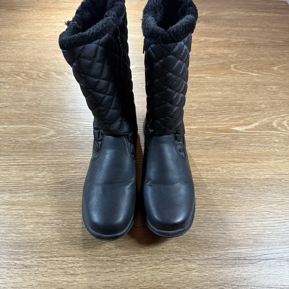 Totes Quilted Winter Boots Women's 10 Black Faux Fur Lined Waterproof Snow Zip - Picture 1 of 9